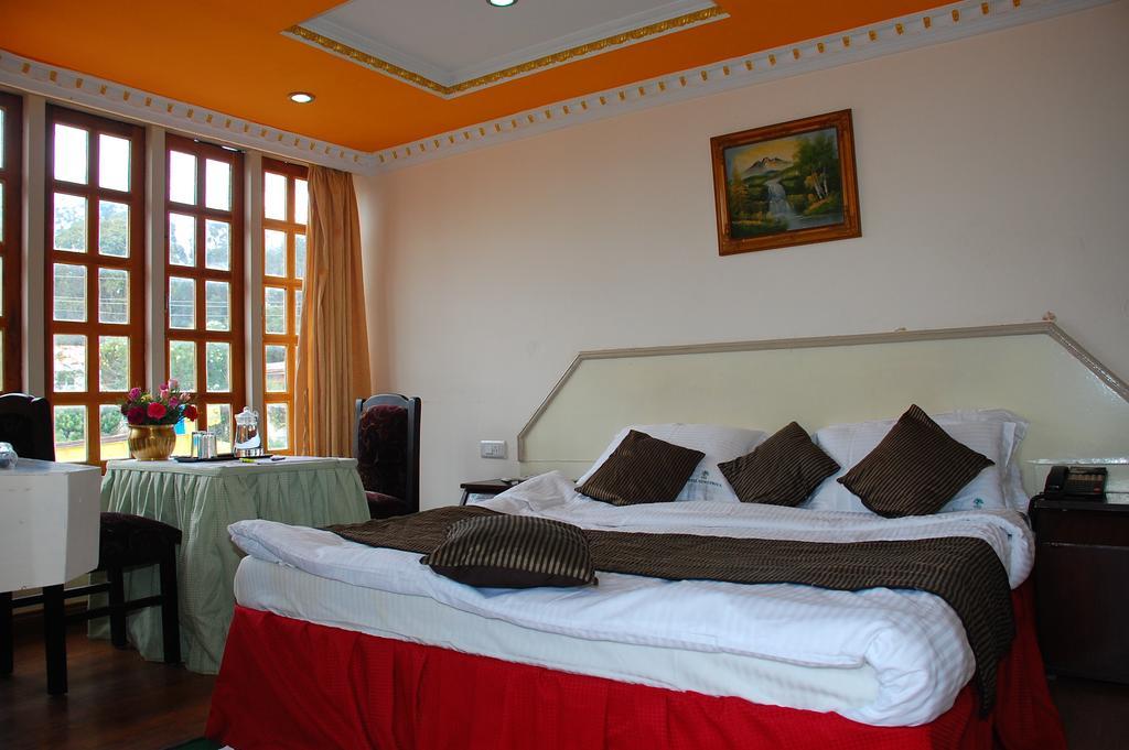 Hotel Gurupriya Kodaikanal Room photo